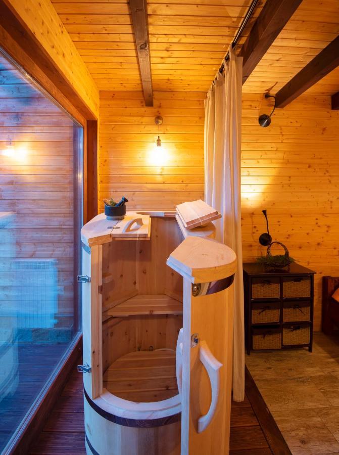 Pinus Villas Lodge With Private Jacuzzi & Phyto-Sauna Retreat Zheleznitsa Extérieur photo