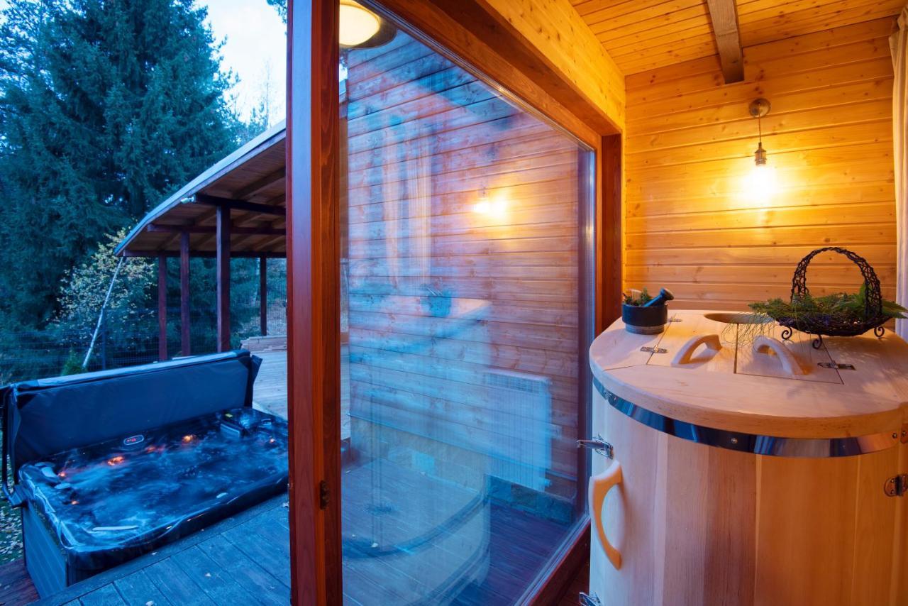 Pinus Villas Lodge With Private Jacuzzi & Phyto-Sauna Retreat Zheleznitsa Extérieur photo